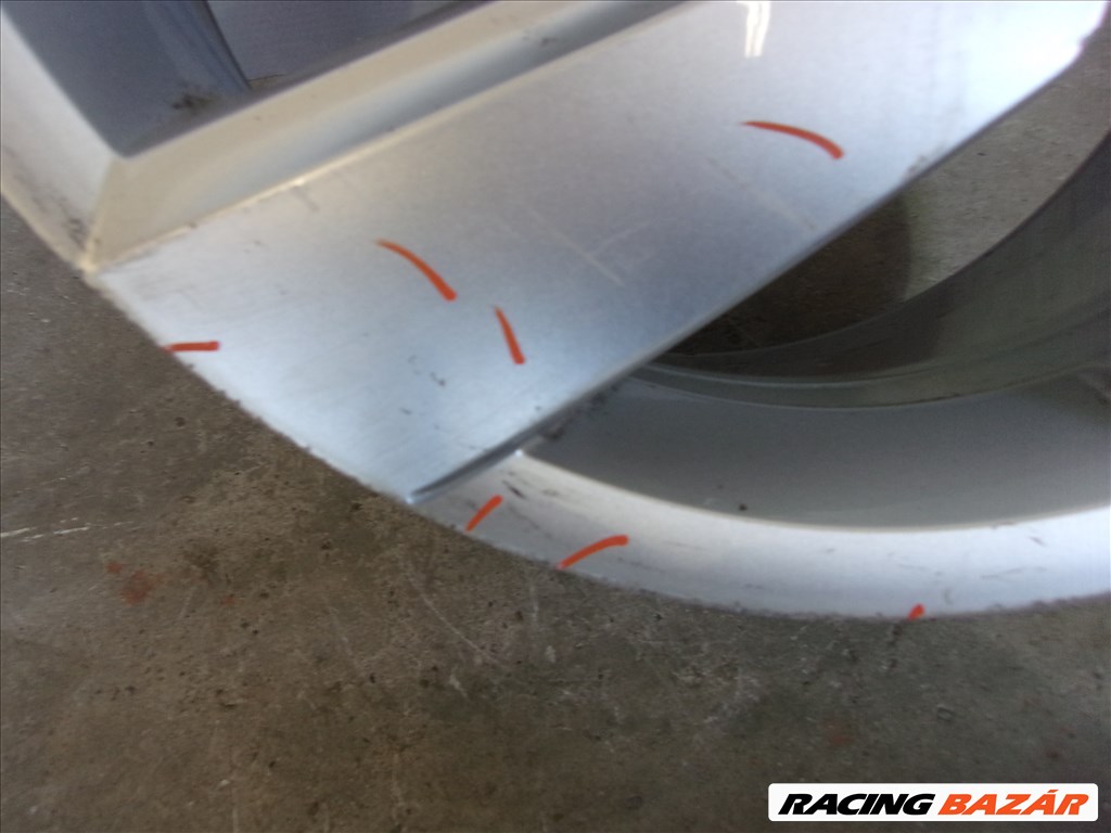 Gyári alufelni VW Golf VIII 17x7,5ET51 4. kép