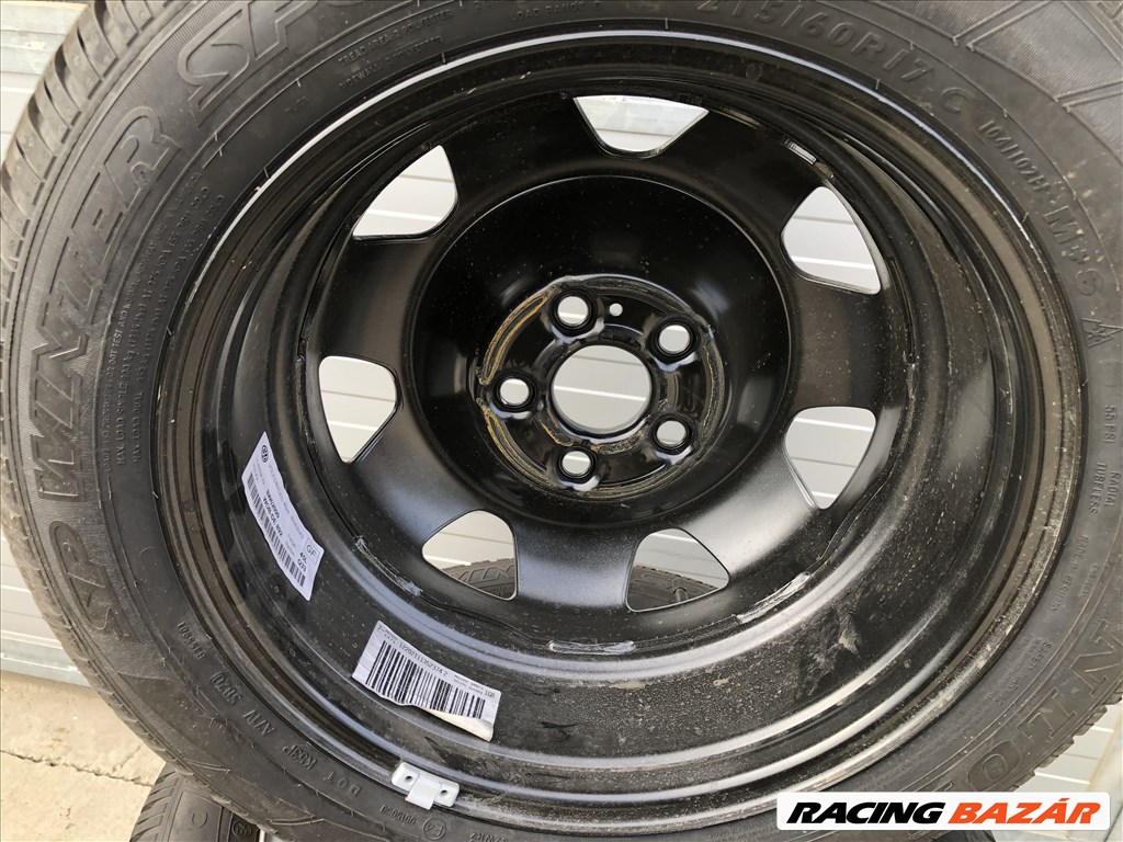  5x120 lyukosztású 17" új (gyári felni) lemezfelni, rajta 215/60 új Dunlop téli gumi gumi  10. kép