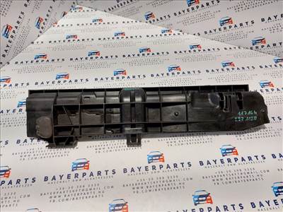 BMW E81 E82 E87 E88 E90 E91 E92 E93 E89 Z4 bal hûtőtartó bak konzol
