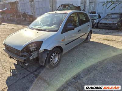 Ford Fiesta Mk5 1.4 TDCi motorháztető 