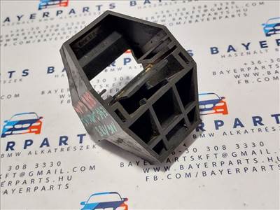 BMW E46 Z4 hûtőtartó bak konzol