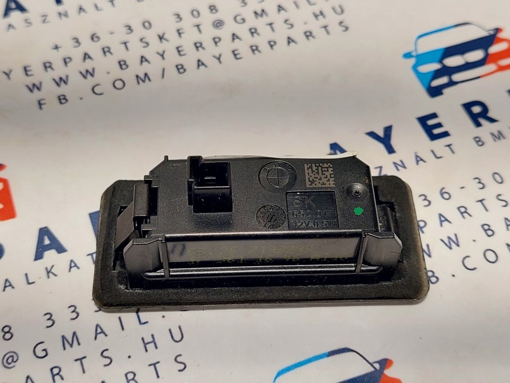 BMW E90 E82 E88 E60 F30 F32 F10 X1 X3 X5 X6 rendszám tábla LED rendszámtábla világítás 3. kép