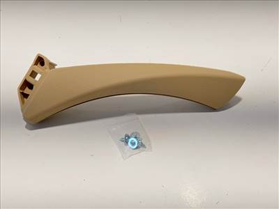 BMW E90 E91 jobb bézs ajtóbehúzó fogantyú kapaszkodó ajtó behúzó karfa