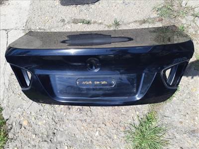 BMW E90 fekete schwarz 2 csomagtér ajtó fedél csomagtartó