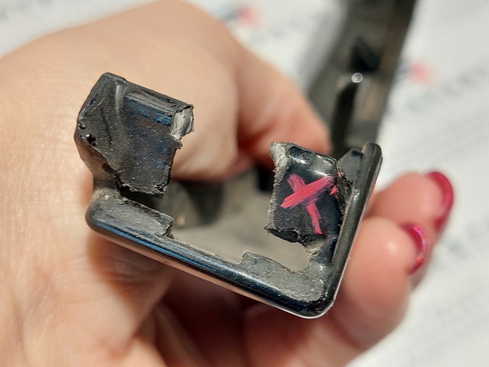 BMW E46 coupe cabrio bal elsõ fekete fényszórómosós lámpamosó bajuszléc bajusz léc 4. kép