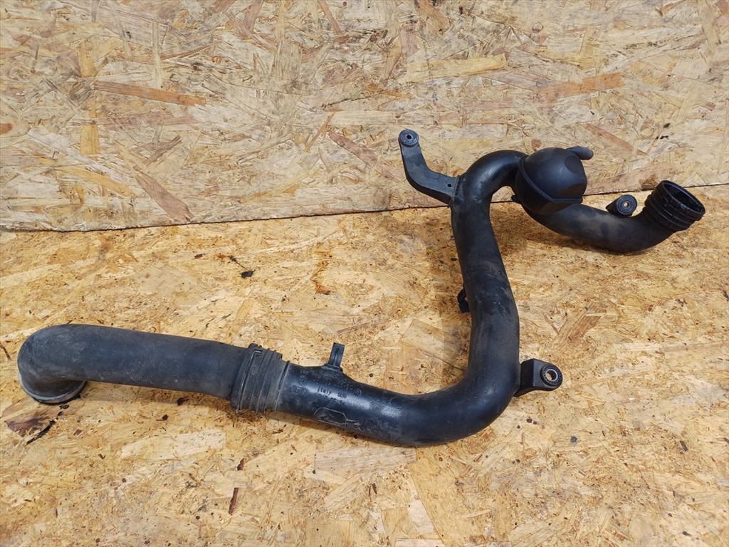 Skoda Octavia II (2006-2013) 1.9Tdi Diesel  Vízcső 1. kép