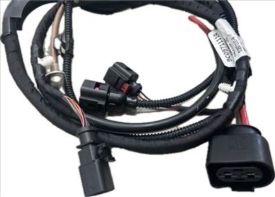 SEAT Alhambra (2010 - 2015) / VW Passat (2010 - 2014) / VW Passat CC (2008 - 2015) / VW Sharan (2010 - 2015) / VW Tiguan (2007 - 2011) Elektromos kormánymû Kábel 