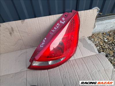 Ford Fiesta Mk6 Jobb hátsó lámpa 
