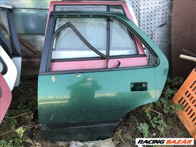 Suzuki Swift Sedan bal hátsó ajtó zöld színben