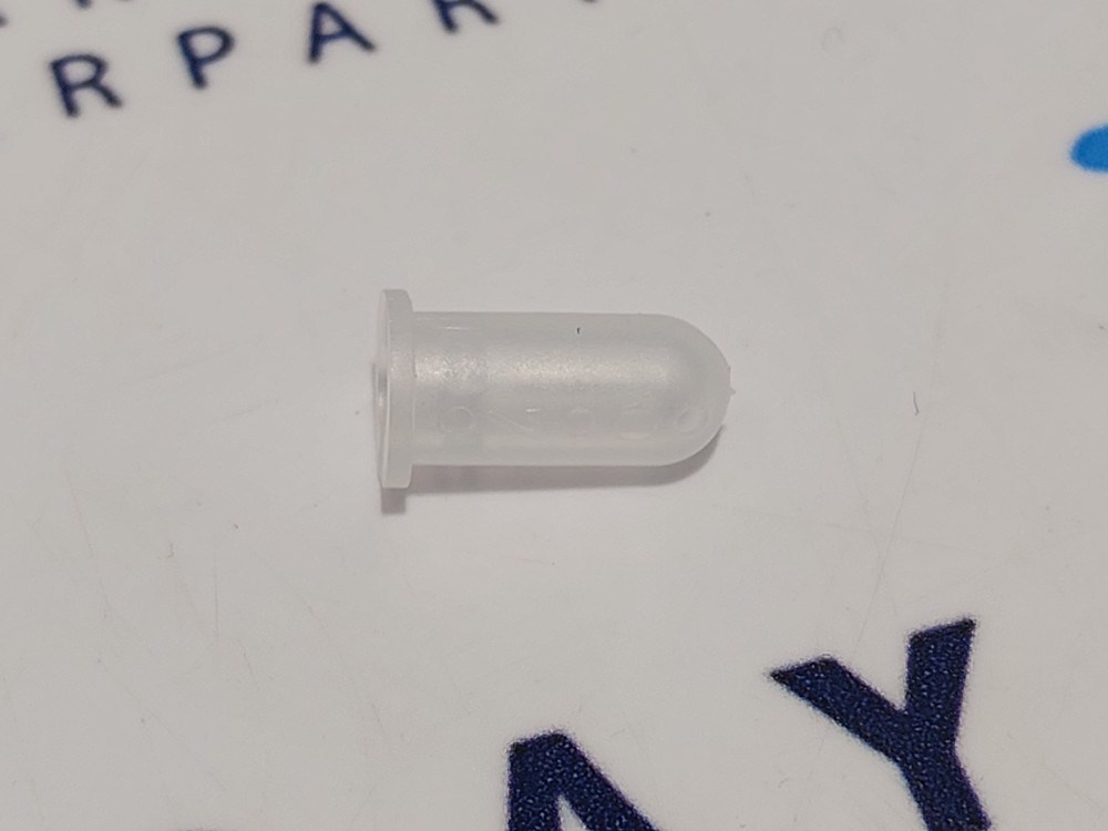 BMW F22 E46 E90 F30 F32 F39 F07 F38 F65 stb.. hátsó embléma rögzítõ hüvely patent 3. kép