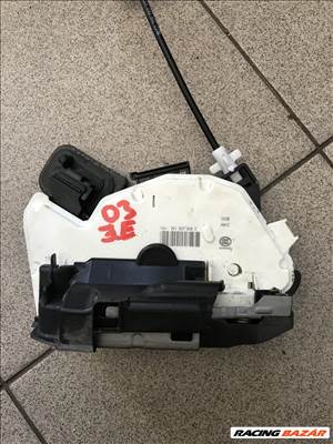 SKODA OCTAVIA III Jobb első zár 5e1837016c