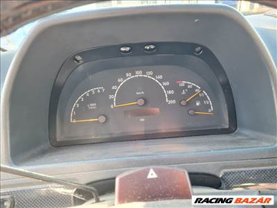 Mercedes Vito 638 cdi km óracsoport 