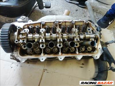 Renault Twingo II 1.2 16V Hengerfej  d4fe764