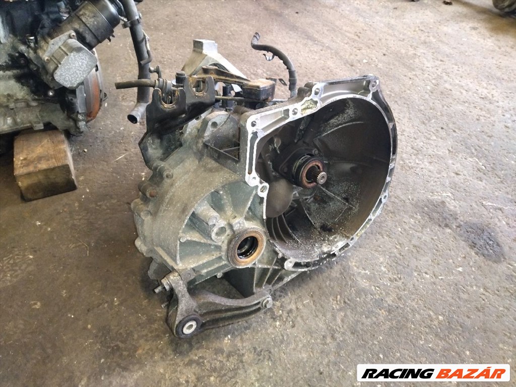 Ford Focus C-Max 1.6 TDCi 6M5R7002YC kódú sebességváltó (5 seb.) 1. kép
