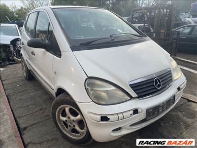 Mercedes A 170 bontott alkatrészei