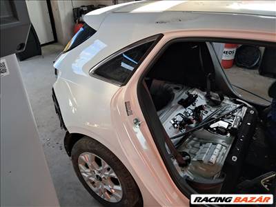 Kia Cee'd (CD) Jobb hátsó sárvédő 