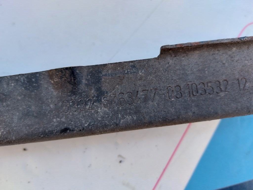 BMW E81 E82 E87 E88 E90 E91 E92 E93 E84 X1 bal jobb hátsó alsó létra lengõkar 2. kép