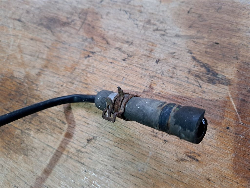 FORD C-MAX II  Vízcső (34847) AY61-8012-GC, DV6DTED(T3DA/B) 5. kép