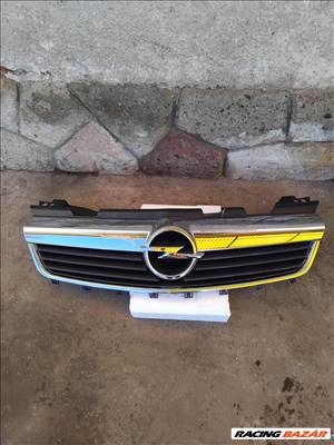 Opel Zafira B Hűtőrács 2442 13157590