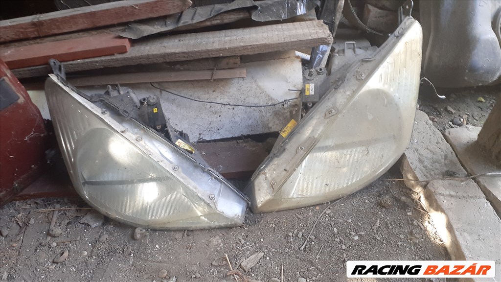 Ford Focus Mk1 bontott alkatrészei eladó vagy csere laptopra 2. kép