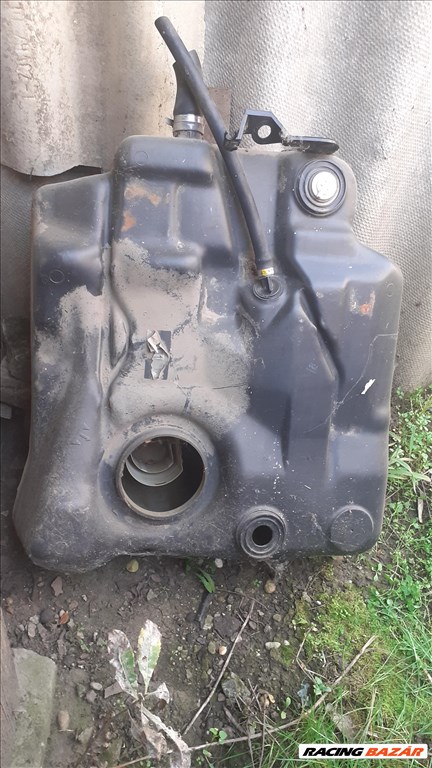 Ford Focus Mk1 bontott alkatrészei eladó vagy csere laptopra 3. kép