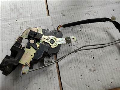 MAZDA 626 V Station Wagon GW Jobb hátsó Ajtózár (32692) 980309