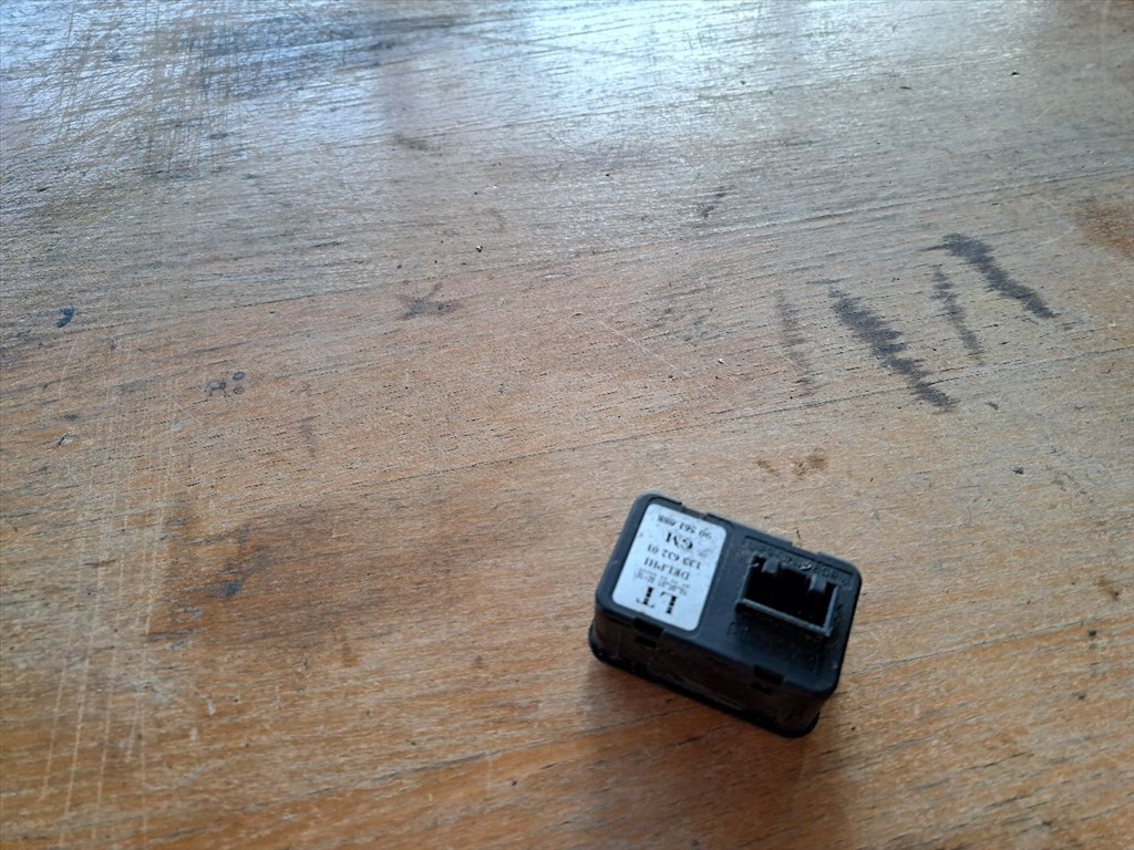 OPEL ZAFIRA A F75_ Bal első Ablakemelő Kapcsoló (34040) 13363201 2. kép