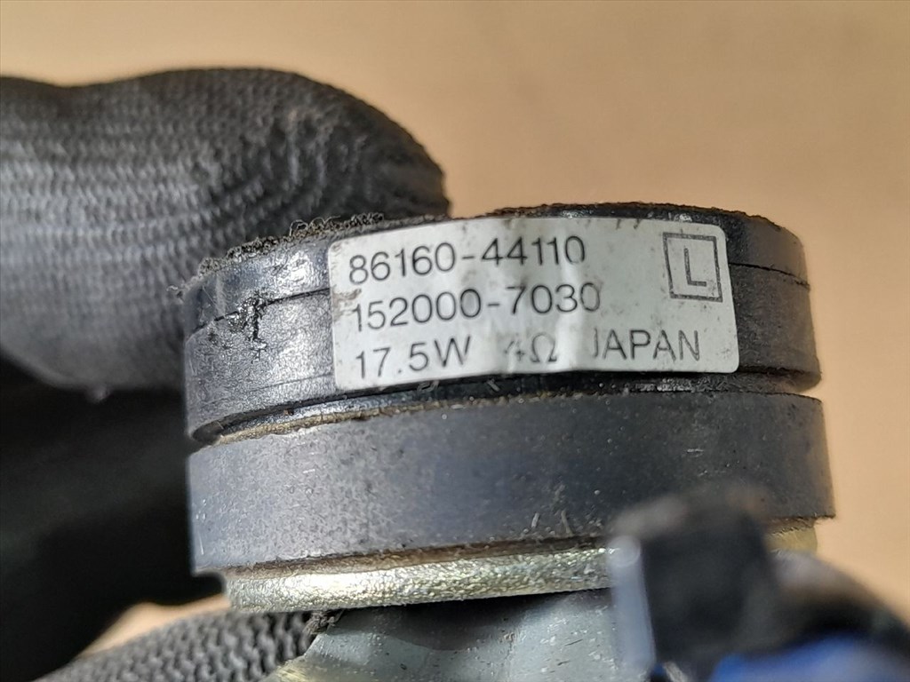 TOYOTA AVENSIS VERSO _CLM2_, _ACM2_ Magassugárzó Hangszóró (41906) 86160-44110 3. kép