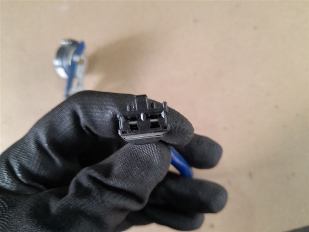 TOYOTA AVENSIS VERSO _CLM2_, _ACM2_ Magassugárzó Hangszóró (41906) 86160-44110 4. kép