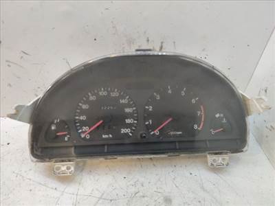 SUZUKI SWIFT II Kilométeróra