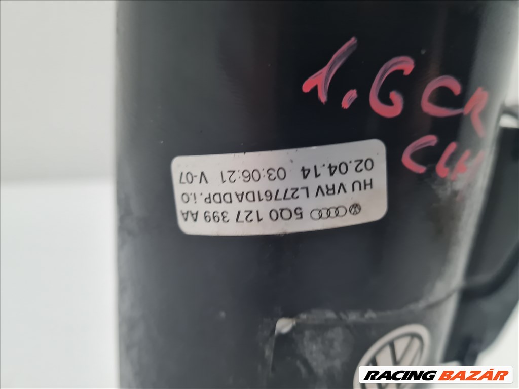Volkswagen Golf VII üzemanyagszűrő ház 5q0127400f 3. kép