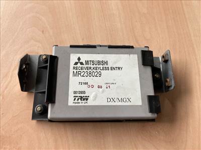 MITSUBISHI CARISMA DA_ Központizár Elektronika (08144)