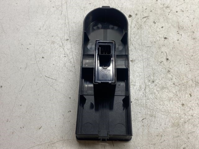 OPEL ZAFIRA B Jobb első Ablakemelő Kapcsoló 2. kép