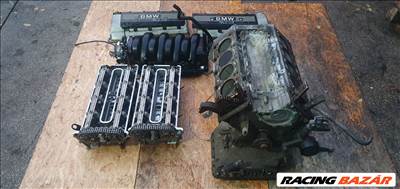 BMW 740 E32 Bmw m60b40 v8 motor e32 e34