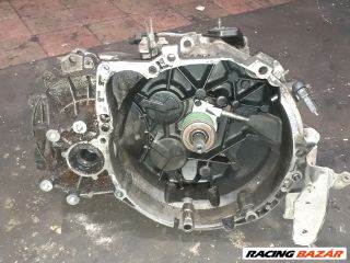 Volvo V40 Váltó (Mechanikus) *131402*