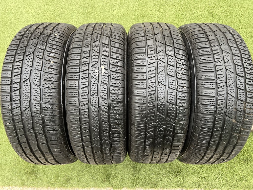 215/60 R16 Continental ContiWinterContact Ts830P téli gumi 5,5-6mm 1. kép