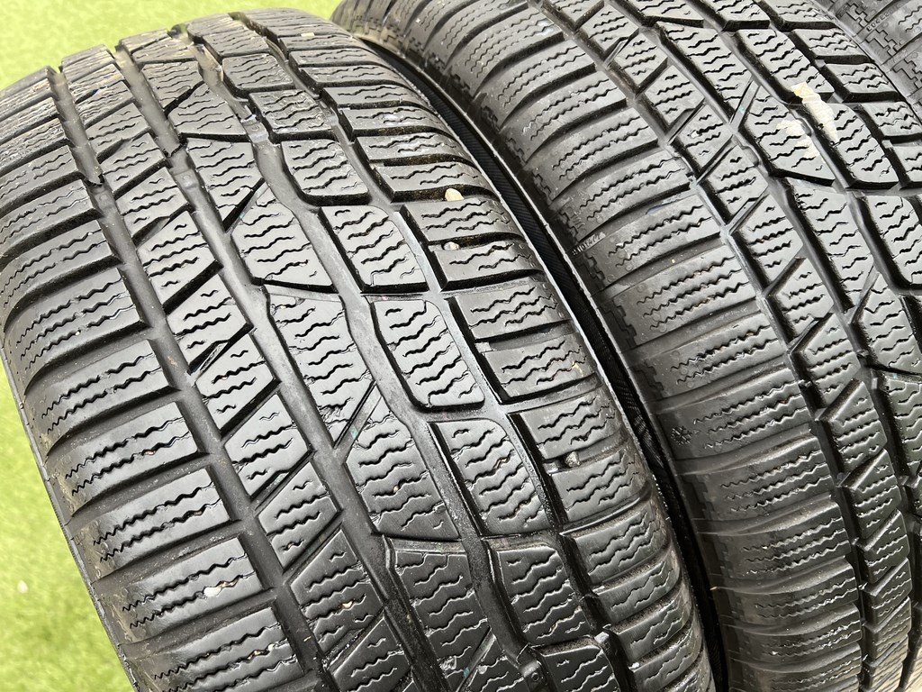 215/60 R16 Continental ContiWinterContact Ts830P téli gumi 5,5-6mm 2. kép