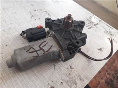 CHRYSLER PT CRUISER PT_ Jobb első Ablakemelő Motor (15236) AY262100-253A