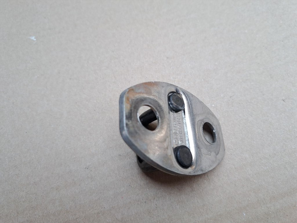 VW GOLF VI 5K1 Bal hátsó Ajtóbehúzó (36726) 5K0 837 033 A 2. kép