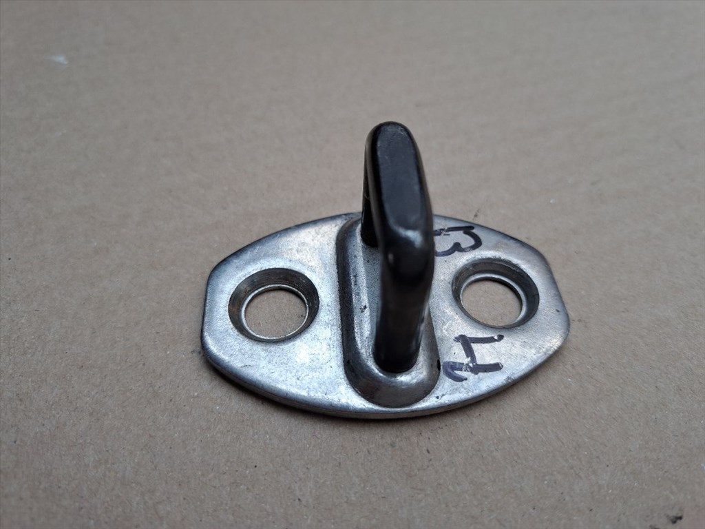 VW GOLF VI 5K1 Bal hátsó Ajtóbehúzó (36726) 5K0 837 033 A 4. kép