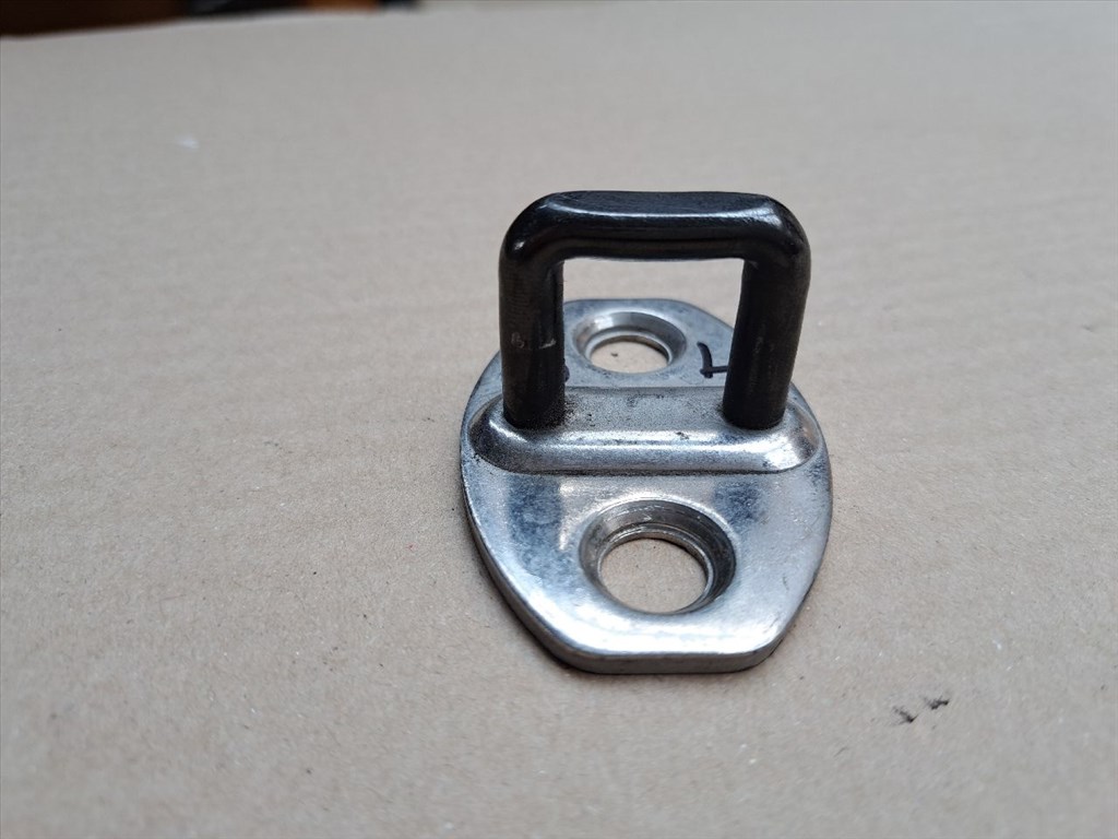 VW GOLF VI 5K1 Bal hátsó Ajtóbehúzó (36726) 5K0 837 033 A 5. kép