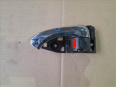 TOYOTA RAV 4 III ACA3_, ACE_, ALA3_, GSA3_, ZSA3_ Bal hátsó Belső Kilincs (44752)