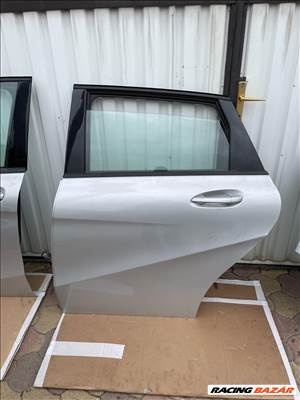 Mercedes B-osztály W246 bal hátsó ajtó  a2467300105