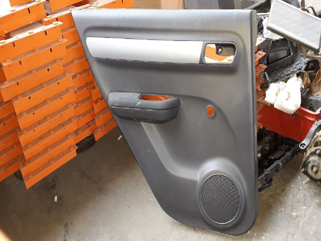 SUZUKI SWIFT III MZ, EZ Jobb hátsó Ajtó Kárpit (12405) 1. kép