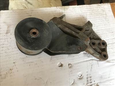 SUZUKI ALTO I SS80 Váltó Tartó Bak (Pozíciófüggetlen) (29463) 15651M79F00