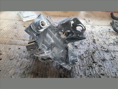 SEAT IBIZA IV 6J5 Motor Tartó Bak (Fém) (49700) 6Q0199555, CFWA