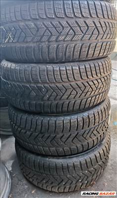  225/5518" újszerű Pirelli téli gumi gumi