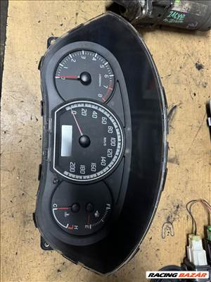 Suzuki Swift 1,2 b kilóméteróra 