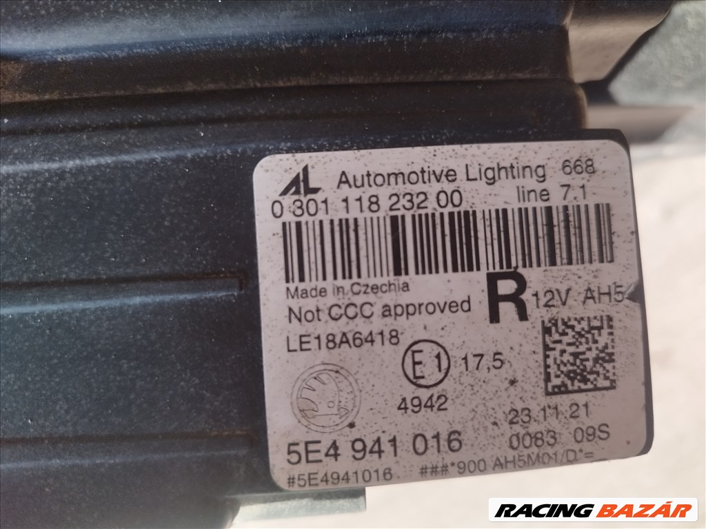 Skoda Octavia IV led fényszóró  5e4941016 5e4941015 3. kép