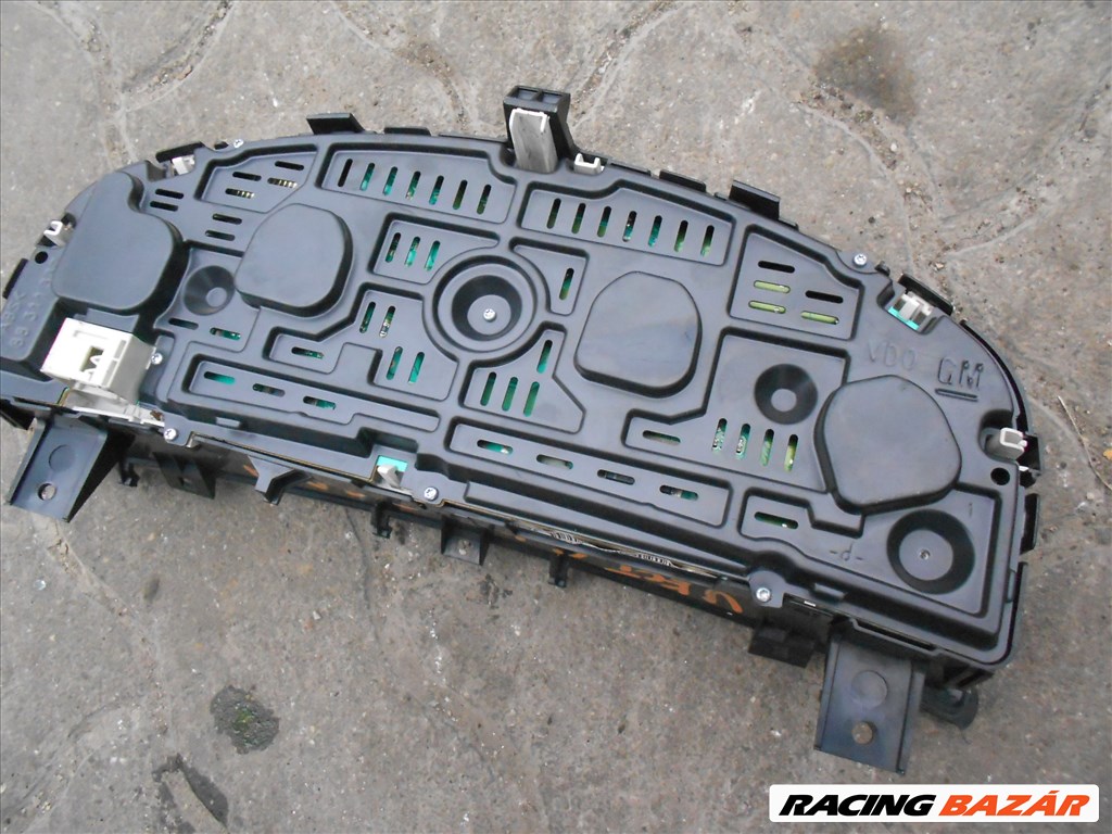 Opel Vectra C 1.9 CDTI műszeregység  3. kép